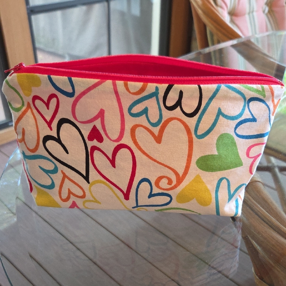 Colorful Heart Pattern Pouch